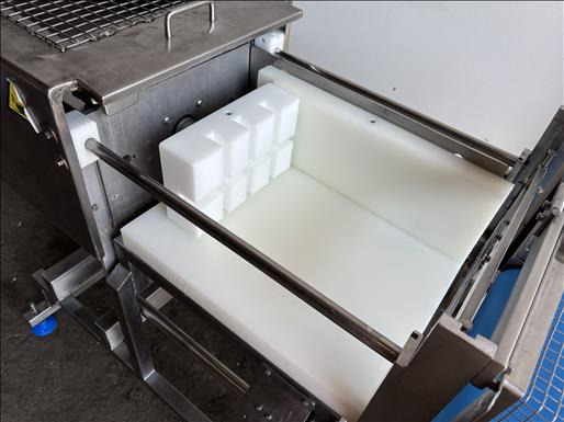 NNP Cheese block cutter - Maquinaria de alimentación: foto 3 NNP Cheese block cutter - Maquinaria de alimentación: foto 3