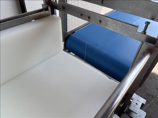 NNP Cheese block cutter - Maquinaria de alimentación: foto 4 NNP Cheese block cutter - Maquinaria de alimentación: foto 4