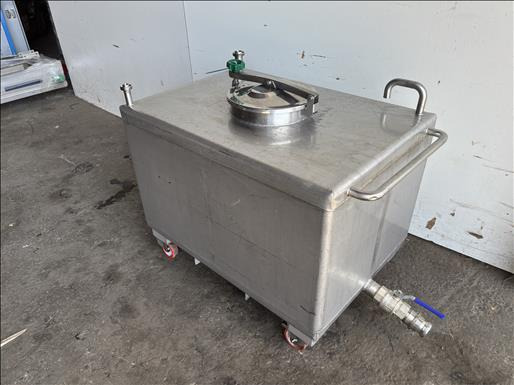 NNP Holding tank - Maquinaria de alimentación: foto 2 NNP Holding tank - Maquinaria de alimentación: foto 2