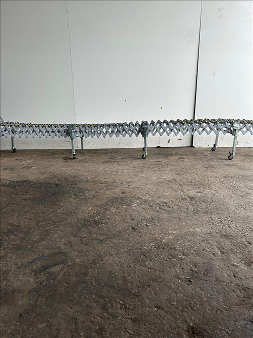 NNP Roller conveyor - Transportador: foto 2 NNP Roller conveyor - Transportador: foto 2