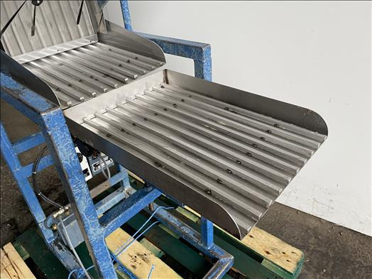 NNP Vibratory conveyor - Transportador: foto 4 NNP Vibratory conveyor - Transportador: foto 4