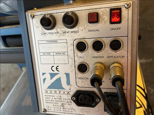 Norpak Rover150 label applicator - Máquina de embalaje: foto 5 Norpak Rover150 label applicator - Máquina de embalaje: foto 5