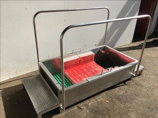 Syspal Stainless boot wash station - Maquinaria de alimentación: foto 5 Syspal Stainless boot wash station - Maquinaria de alimentación: foto 5