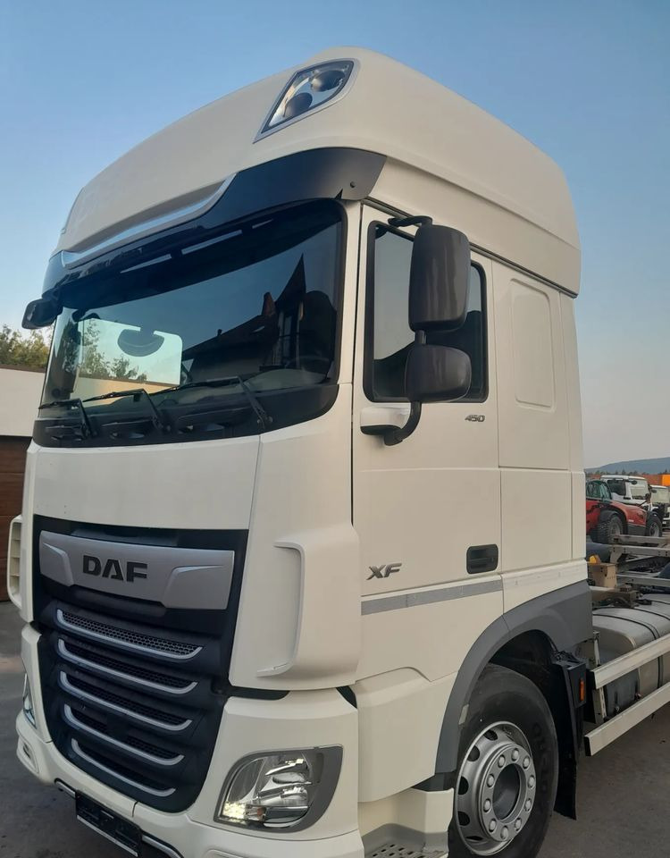 DAF XF 106 450 / BDF RETARDER - Camión chasis: foto 3 DAF XF 106 450 / BDF RETARDER - Camión chasis: foto 3