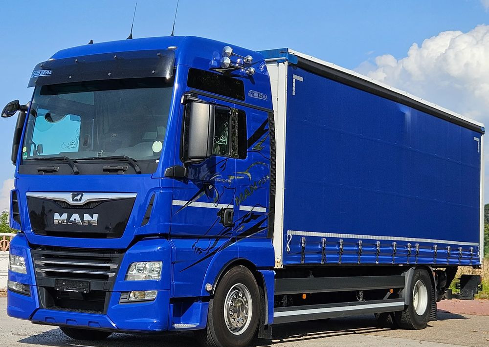 MAN TGX 18.430 / FIRANKA / WINDA / KLIMA POSTOJOWA / 300TYŚ PRZEBIEG / 2020 /E6 / KLIMA POSTOJOWA / SPROWADZONY / JAK NOWY / AUTOMAT - Camión lona: foto 1 MAN TGX 18.430 / FIRANKA / WINDA / KLIMA POSTOJOWA / 300TYŚ PRZEBIEG / 2020 /E6 / KLIMA POSTOJOWA / SPROWADZONY / JAK NOWY / AUTOMAT - Camión lona: foto 1