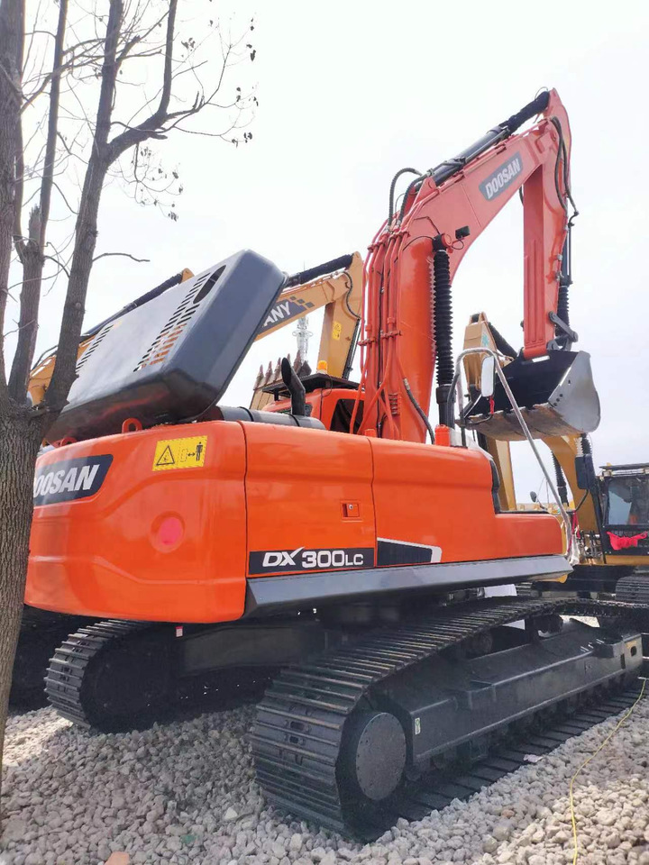 Doosan DX 300 Korea imports doosan DX300 - Excavadora de cadenas: foto 2 Doosan DX 300 Korea imports doosan DX300 - Excavadora de cadenas: foto 2