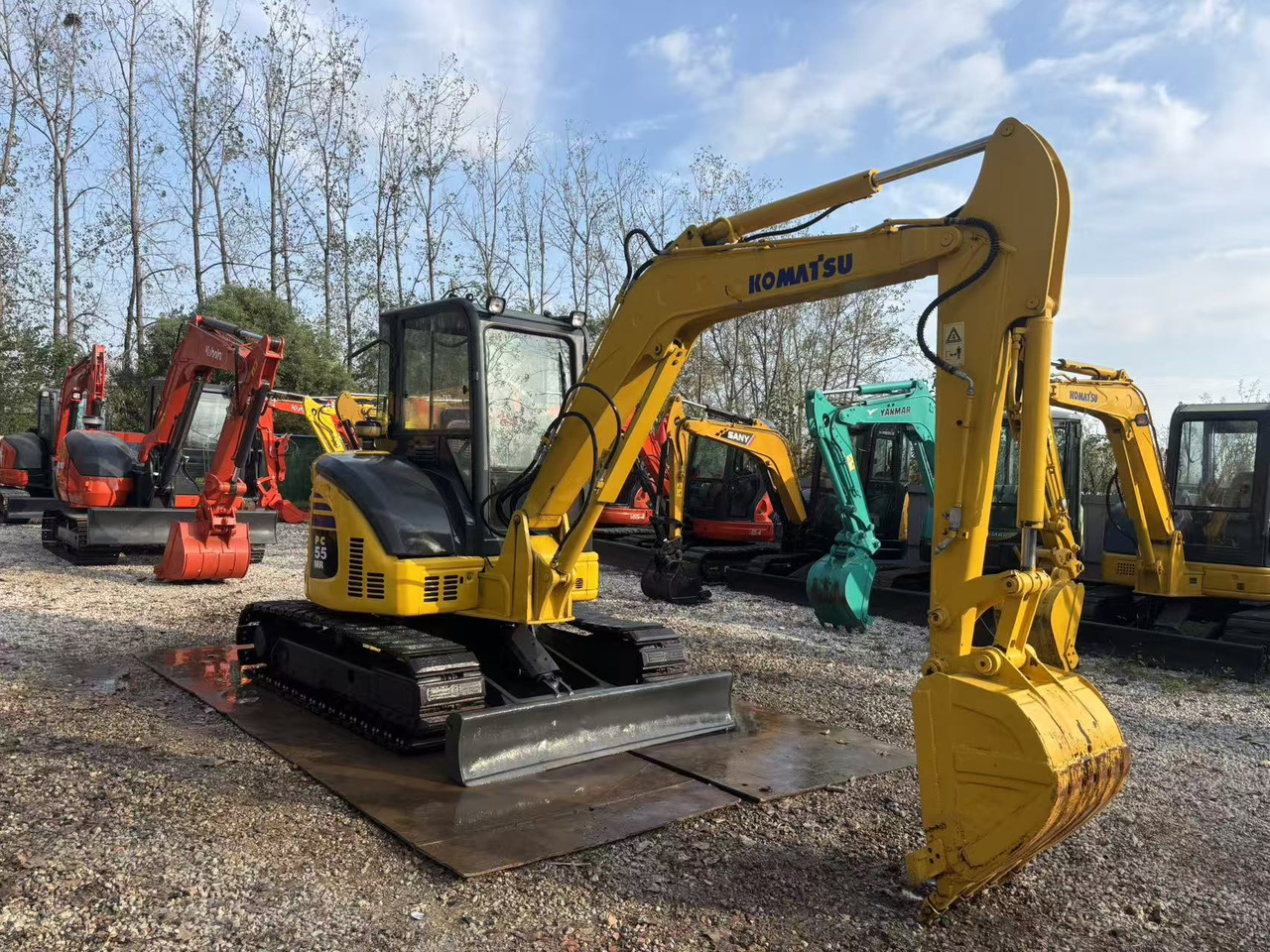 KOMATSU PC55MR-3 - Miniexcavadora: foto 5 KOMATSU PC55MR-3 - Miniexcavadora: foto 5