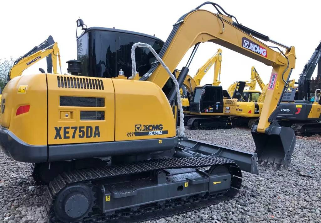 XCMG XE 75 DA XE75 - Miniexcavadora: foto 4 XCMG XE 75 DA XE75 - Miniexcavadora: foto 4