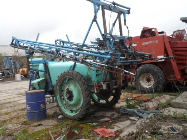 Berthoud Alba 2200 - Pulverizador arrastrado: foto 3 Berthoud Alba 2200 - Pulverizador arrastrado: foto 3