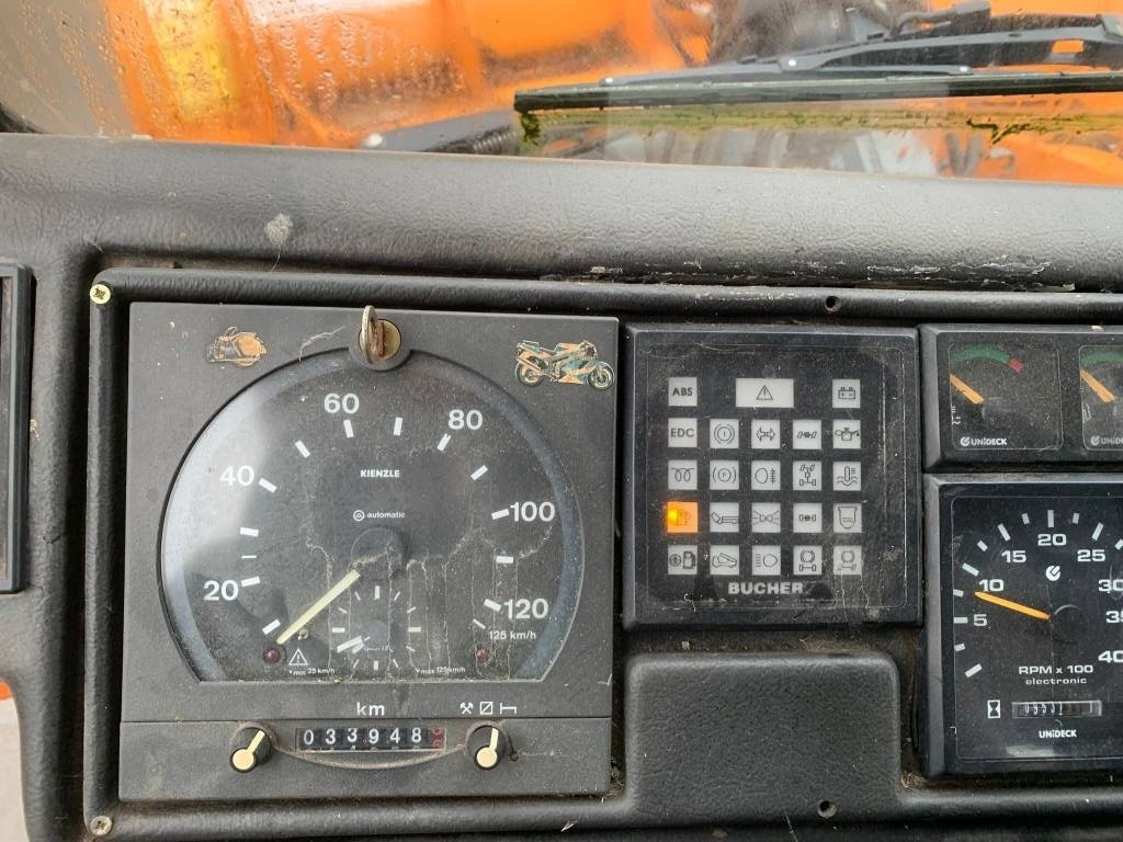 Soplador de nieve Bucher BU 200: foto 11