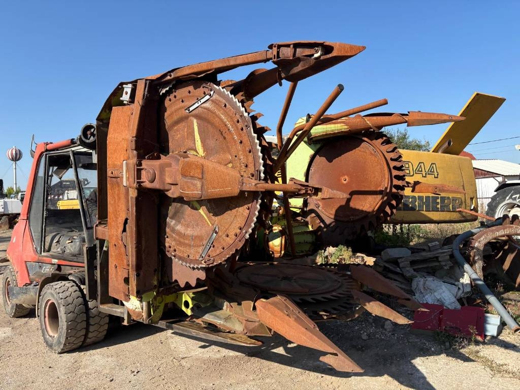 Claas RU 450 - Cosechadora de forraje: foto 1 Claas RU 450 - Cosechadora de forraje: foto 1