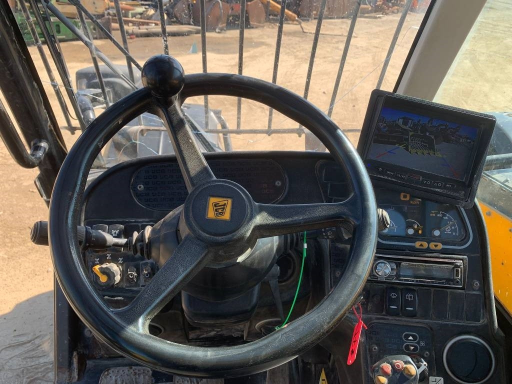 Manipulador telescópico JCB 531-70: foto 10