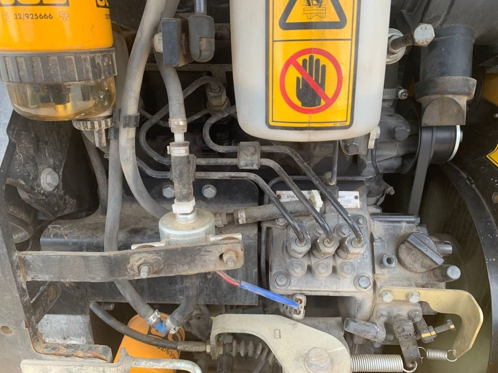 JCB 8025 ZTS - Miniexcavadora: foto 5 JCB 8025 ZTS - Miniexcavadora: foto 5