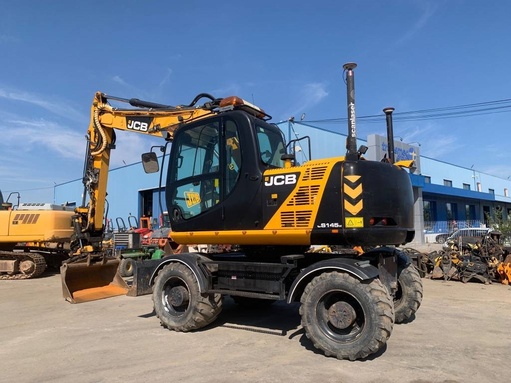 Excavadora de ruedas JCB JS 145 W+Engcon Rototilt+Sistem Laser 2D Leica Ico: foto 11 Excavadora de ruedas JCB JS 145 W+Engcon Rototilt+Sistem Laser 2D Leica Ico: foto 11
