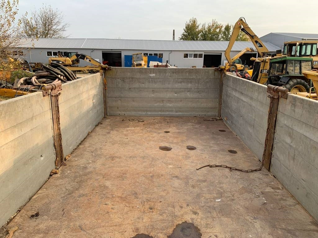 Remolque volquete Kögel KM12-3T: foto 8 Remolque volquete Kögel KM12-3T: foto 8