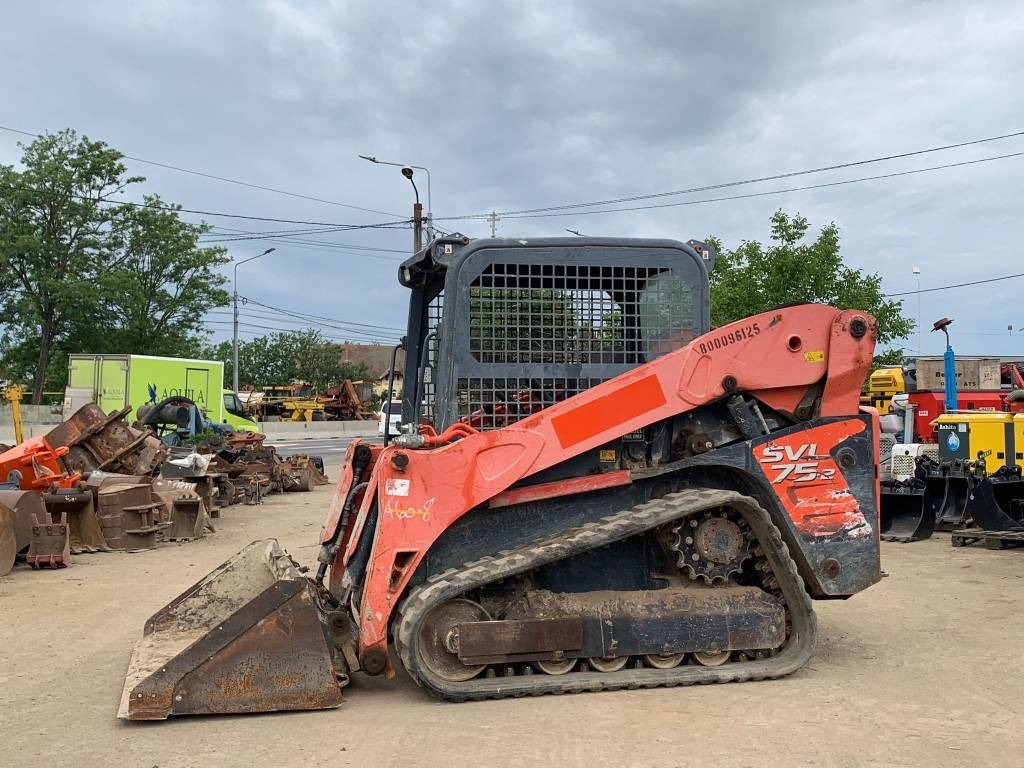 Kubota SVL 75-2  - Minicargadora: foto 5 Kubota SVL 75-2  - Minicargadora: foto 5