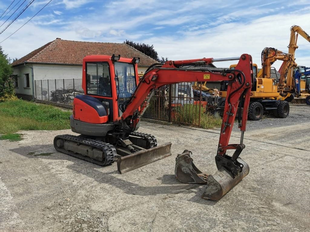 Kubota U 35-3 - Miniexcavadora: foto 2 Kubota U 35-3 - Miniexcavadora: foto 2