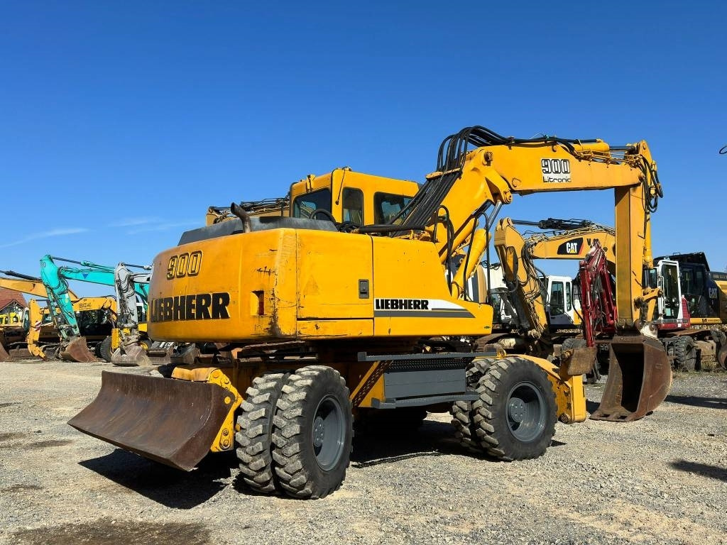 Liebherr A 900 B - Excavadora de ruedas: foto 4 Liebherr A 900 B - Excavadora de ruedas: foto 4