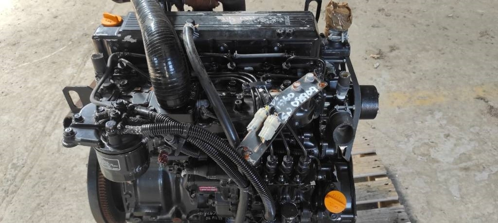 Yanmar 4TNE100 - Motor para Maquinaria agrícola: foto 3 Yanmar 4TNE100 - Motor para Maquinaria agrícola: foto 3