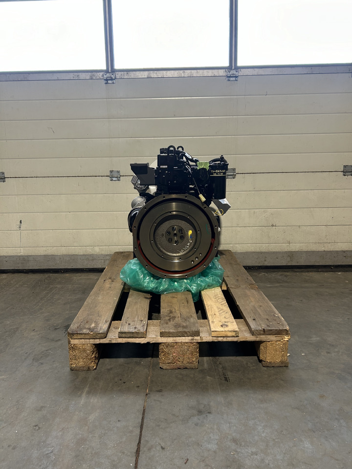 Yanmar 4TNV88 - Motor para Maquinaria de construcción: foto 3 Yanmar 4TNV88 - Motor para Maquinaria de construcción: foto 3