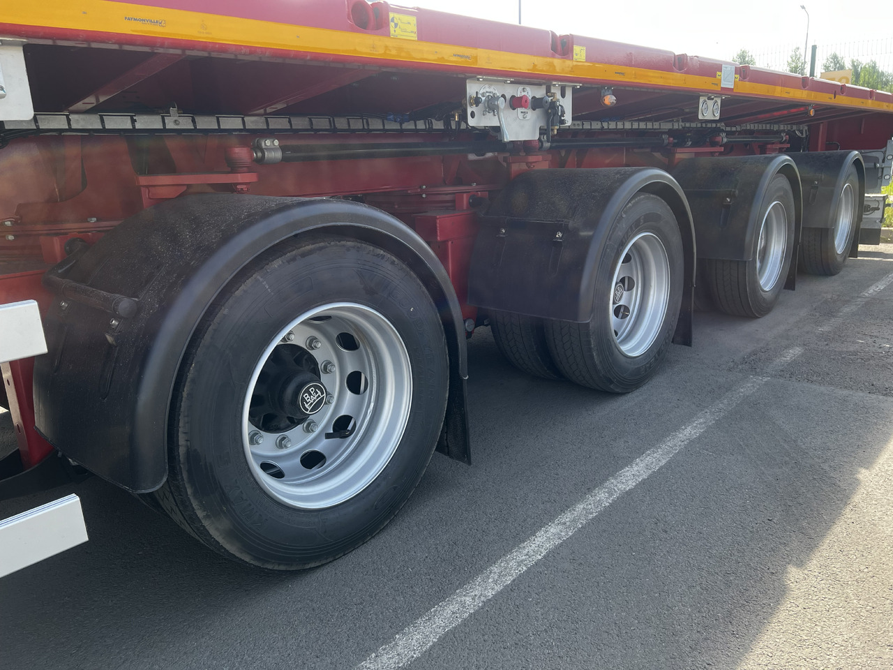 FAYMONVILLE TeleMax Tele-Z-4H-AAA - Semirremolque plataforma/ Caja abierta: foto 4 FAYMONVILLE TeleMax Tele-Z-4H-AAA - Semirremolque plataforma/ Caja abierta: foto 4