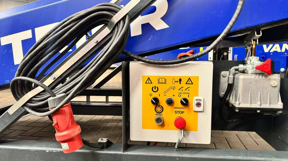 Van Trier 420-100 Flat conveyor - Cinta transportadora: foto 5 Van Trier 420-100 Flat conveyor - Cinta transportadora: foto 5