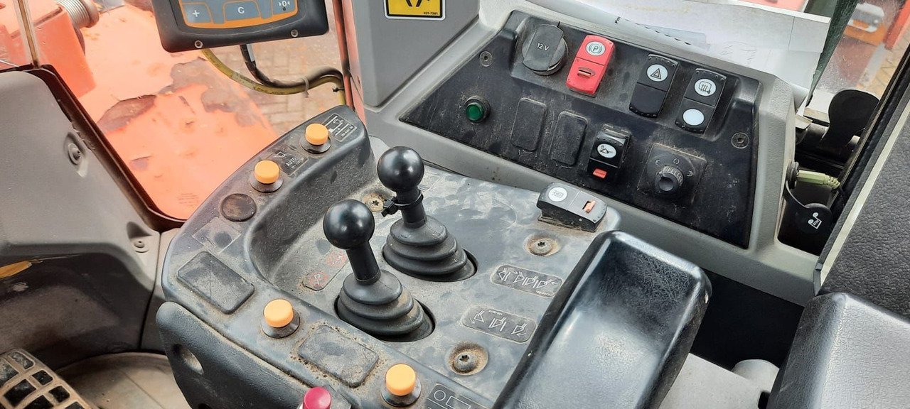 CAT 962M Klima 1-Hand German Maschine!!!! - Cargadora de ruedas: foto 5 CAT 962M Klima 1-Hand German Maschine!!!! - Cargadora de ruedas: foto 5