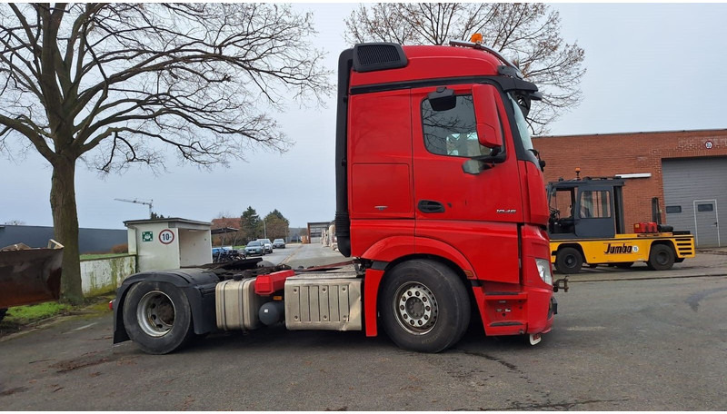Mercedes-Benz 1845 Actros 4 2-Achser 4x2 SZM - Cabeza tractora: foto 3 Mercedes-Benz 1845 Actros 4 2-Achser 4x2 SZM - Cabeza tractora: foto 3