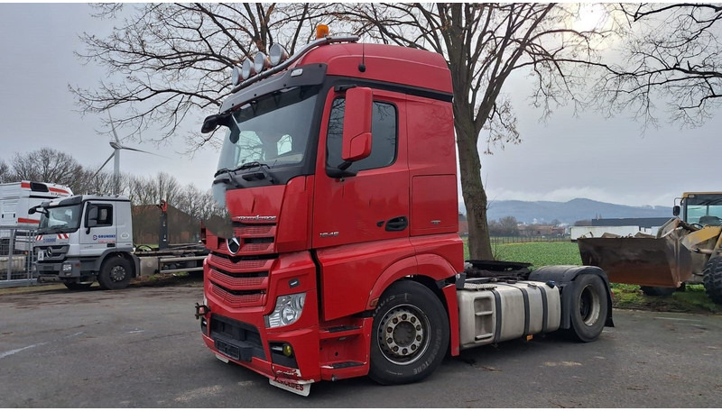 Mercedes-Benz 1845 Actros 4 2-Achser 4x2 SZM - Cabeza tractora: foto 2 Mercedes-Benz 1845 Actros 4 2-Achser 4x2 SZM - Cabeza tractora: foto 2