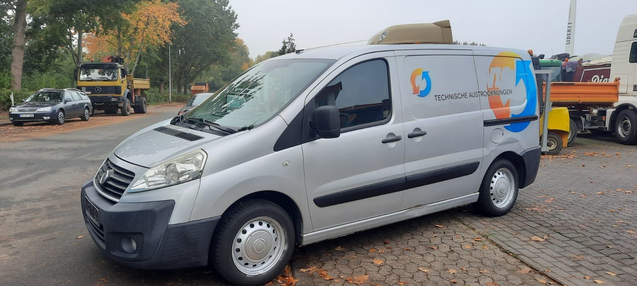 Fiat Scudo Klima 2xSchiebetür - Furgoneta pequeña: foto 1 Fiat Scudo Klima 2xSchiebetür - Furgoneta pequeña: foto 1