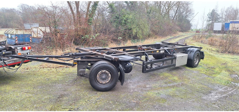 Kögel AWE 20 BDF Anhänger - Remolque portacontenedore/ Intercambiable: foto 1 Kögel AWE 20 BDF Anhänger - Remolque portacontenedore/ Intercambiable: foto 1