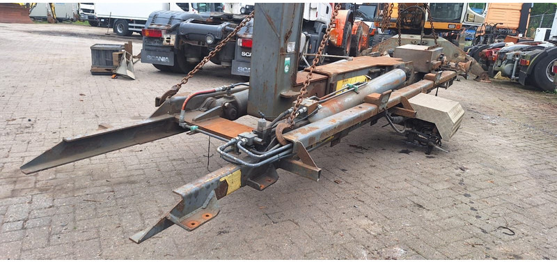 MARREL Aufbau Hakenabroller Marrel für 3Achser - Equipos de gancho multilift/ De cadena multilift: foto 2 MARREL Aufbau Hakenabroller Marrel für 3Achser - Equipos de gancho multilift/ De cadena multilift: foto 2