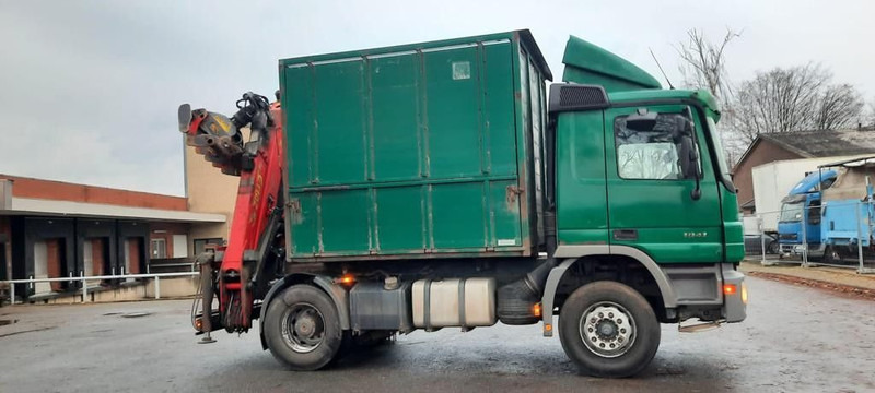 Mercedes-Benz 1841K 4x2 Actros Kipper mit Kran+Greifer - Camión volquete, Camión grúa: foto 4 Mercedes-Benz 1841K 4x2 Actros Kipper mit Kran+Greifer - Camión volquete, Camión grúa: foto 4