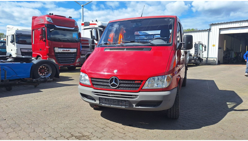 Mercedes-Benz 300-serie 313 Pritsche Doppelkabine - Furgoneta caja abierta, Furgoneta combi: foto 3 Mercedes-Benz 300-serie 313 Pritsche Doppelkabine - Furgoneta caja abierta, Furgoneta combi: foto 3