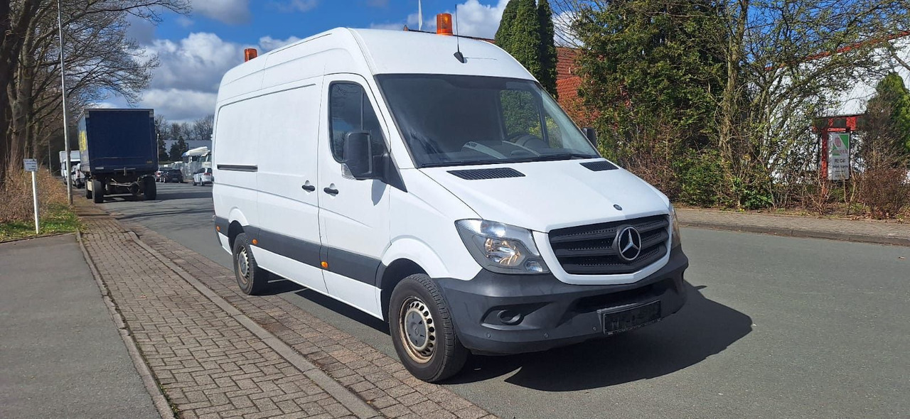 Mercedes-Benz Sprinter II Kasten 216CDI Lang/Hoch - Furgoneta pequeña: foto 1 Mercedes-Benz Sprinter II Kasten 216CDI Lang/Hoch - Furgoneta pequeña: foto 1