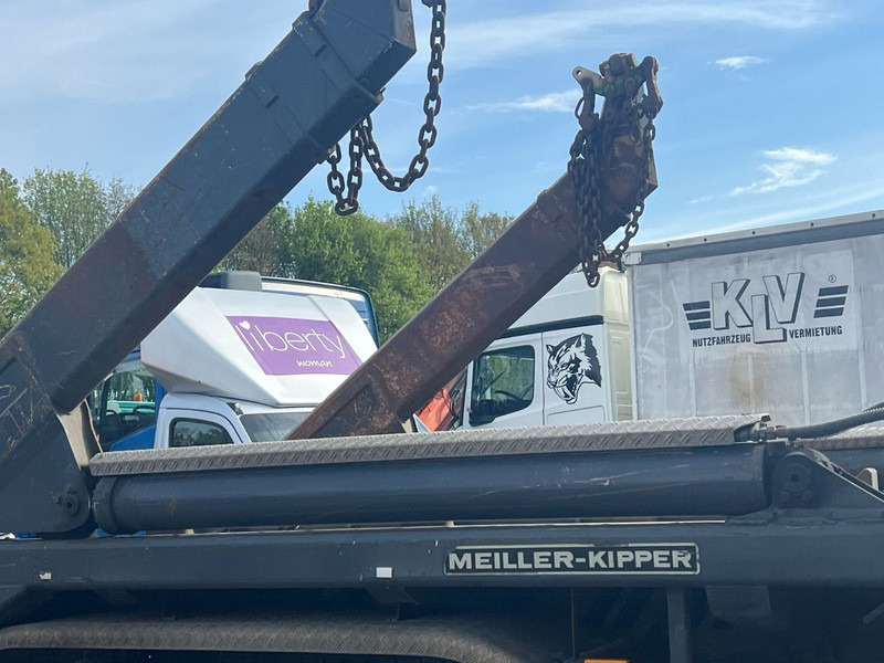 Miller Aufbau Absetzkipper für 3 Achser Fahrgestell - Equipos de gancho multilift/ De cadena multilift: foto 1 Miller Aufbau Absetzkipper für 3 Achser Fahrgestell - Equipos de gancho multilift/ De cadena multilift: foto 1