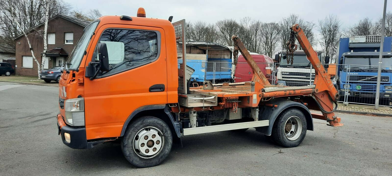 Mitsubishi Canter Absetzer Klima AHK Diff/Sperre - Camión portacontenedor de cadenas: foto 3 Mitsubishi Canter Absetzer Klima AHK Diff/Sperre - Camión portacontenedor de cadenas: foto 3
