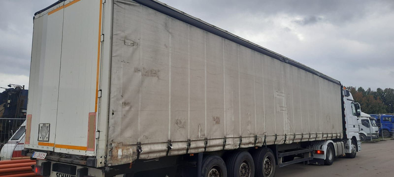 Schmitz Cargobull 3-Achser Pritsche Plane - Semirremolque lona: foto 4 Schmitz Cargobull 3-Achser Pritsche Plane - Semirremolque lona: foto 4