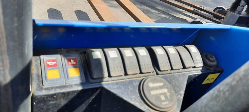 Terberg TKL M1-3 Mitnahmestapler - Carretilla de carga lateral: foto 5 Terberg TKL M1-3 Mitnahmestapler - Carretilla de carga lateral: foto 5