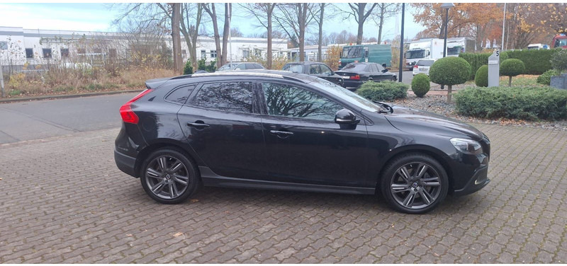 Volvo V40 Cross Country You! - Hatchback: foto 3 Volvo V40 Cross Country You! - Hatchback: foto 3