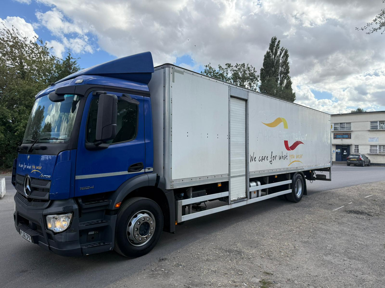 Camión caja cerrada 2016 Mercedes Antos 1824 Rigid Truck: foto 8 Camión caja cerrada 2016 Mercedes Antos 1824 Rigid Truck: foto 8