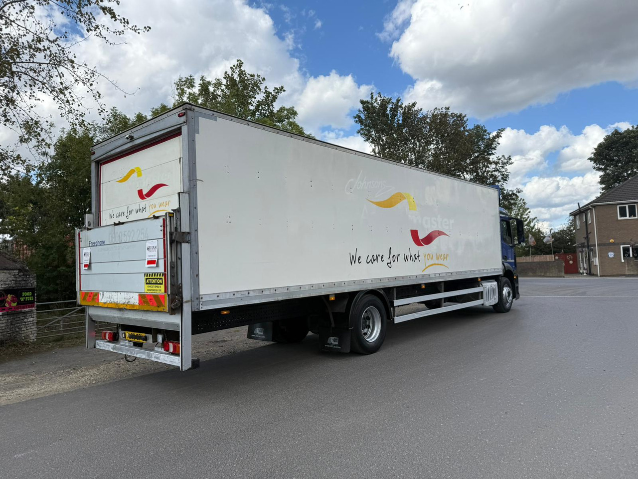 Camión caja cerrada 2016 Mercedes Antos 1824 Rigid Truck: foto 15 Camión caja cerrada 2016 Mercedes Antos 1824 Rigid Truck: foto 15