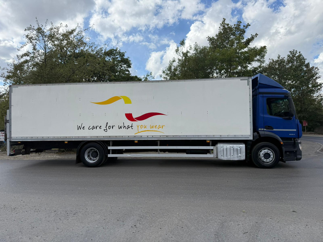 Camión caja cerrada 2016 Mercedes Antos 1824 Rigid Truck: foto 19 Camión caja cerrada 2016 Mercedes Antos 1824 Rigid Truck: foto 19