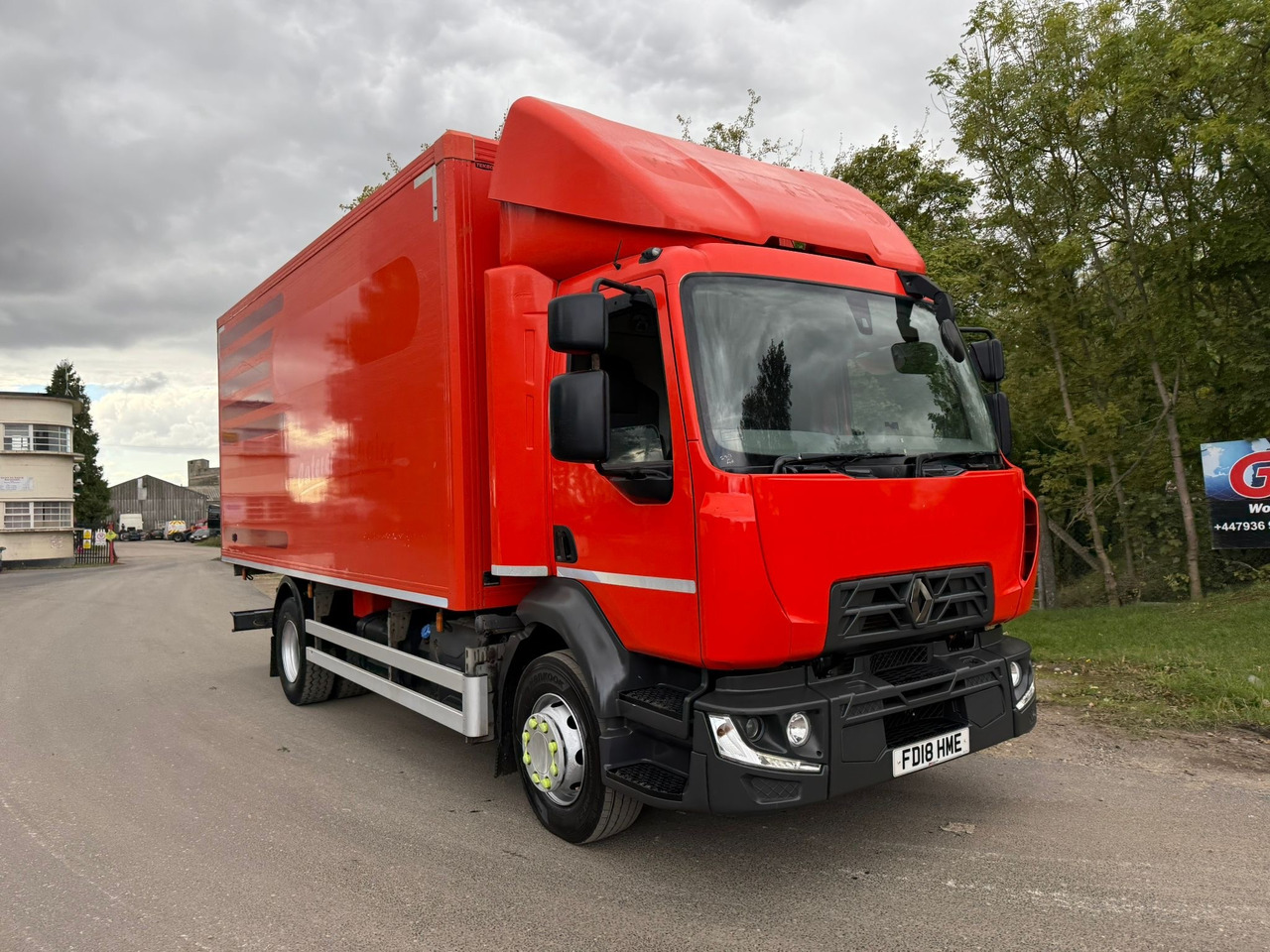 2018 Renault D Refrigerated Truck - Camión frigorífico: foto 1 2018 Renault D Refrigerated Truck - Camión frigorífico: foto 1