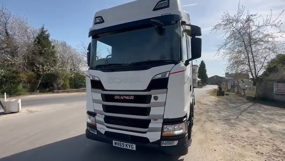 2019 Scania R450 Tractor Unit - Cabeza tractora: foto 3 2019 Scania R450 Tractor Unit - Cabeza tractora: foto 3