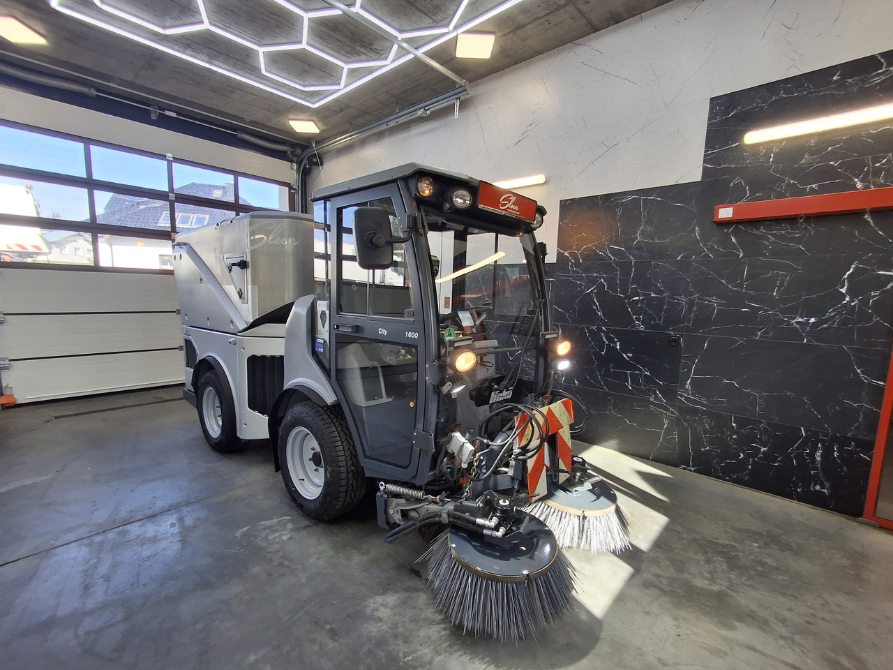 HAKO Citymaster 1600 Kehrmaschine Zamiatarka PM2.5 Euro 6 2019r - Barredora vial: foto 1 HAKO Citymaster 1600 Kehrmaschine Zamiatarka PM2.5 Euro 6 2019r - Barredora vial: foto 1