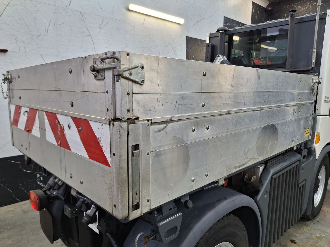 Tractor municipal Multicar Tremo X56 Kipper Wywrotka Schneepflug Winterdienst: foto 33