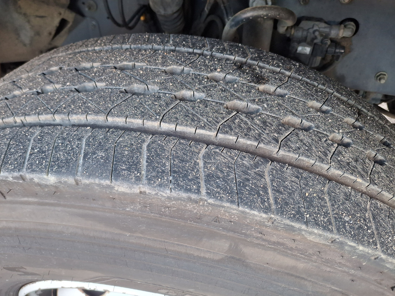 Camión de basura Renault D26 Śmieciarka Mullwagen Environnement VR5 LEV Euro 6: foto 10 Camión de basura Renault D26 Śmieciarka Mullwagen Environnement VR5 LEV Euro 6: foto 10