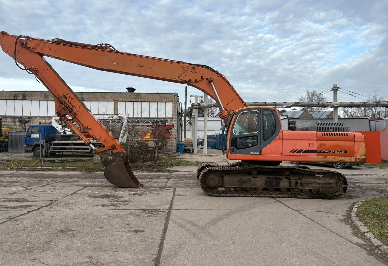 Doosan DX 340 LC long reach 17m - Excavadora de cadenas: foto 1 Doosan DX 340 LC long reach 17m - Excavadora de cadenas: foto 1