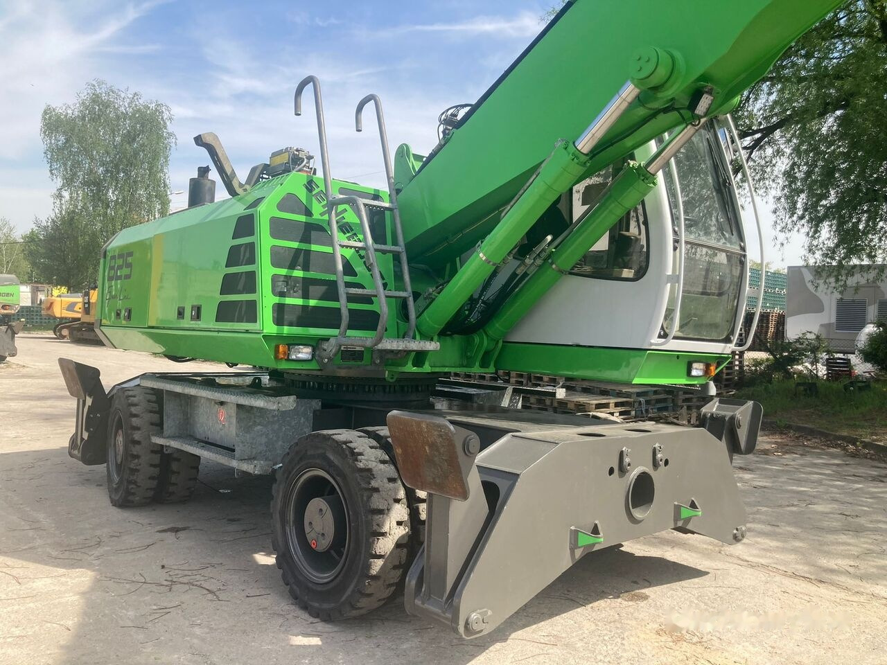 Sennebogen 825 - Manipulador de materiales: foto 4 Sennebogen 825 - Manipulador de materiales: foto 4